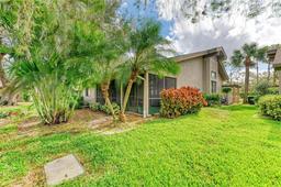 Picture of 5669 Pipers Waite Unit 38, Sarasota, FL 34235