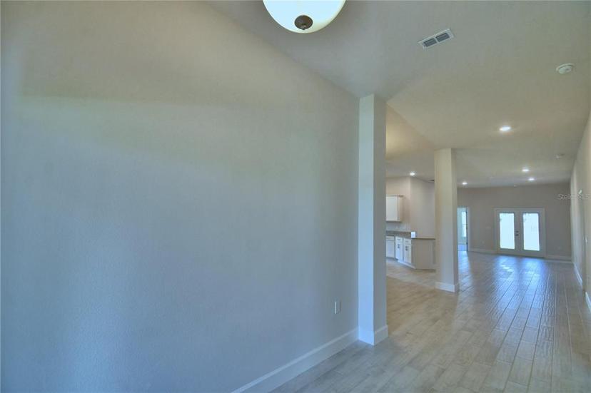 Picture of 4700 Grandview Glen Drive, Auburndale FL 33823