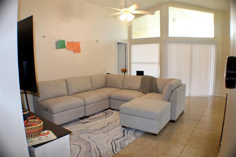Picture of 311 Sugar Creek Drive, Plant City FL 33563
