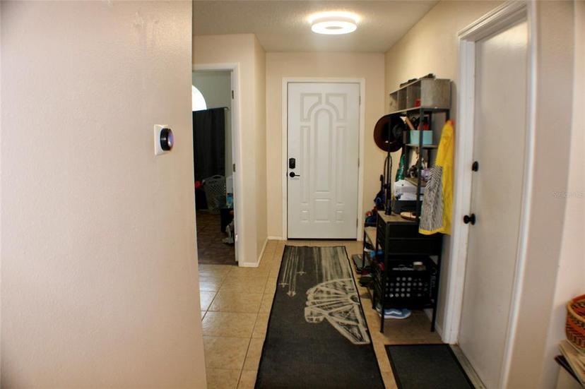 Picture of 311 Sugar Creek Drive, Plant City FL 33563