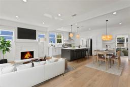 Picture of 1001 E New Orleans Avenue, Tampa, FL 33603