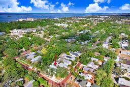 Picture of 530 Locklie Street, Dunedin, FL 34698