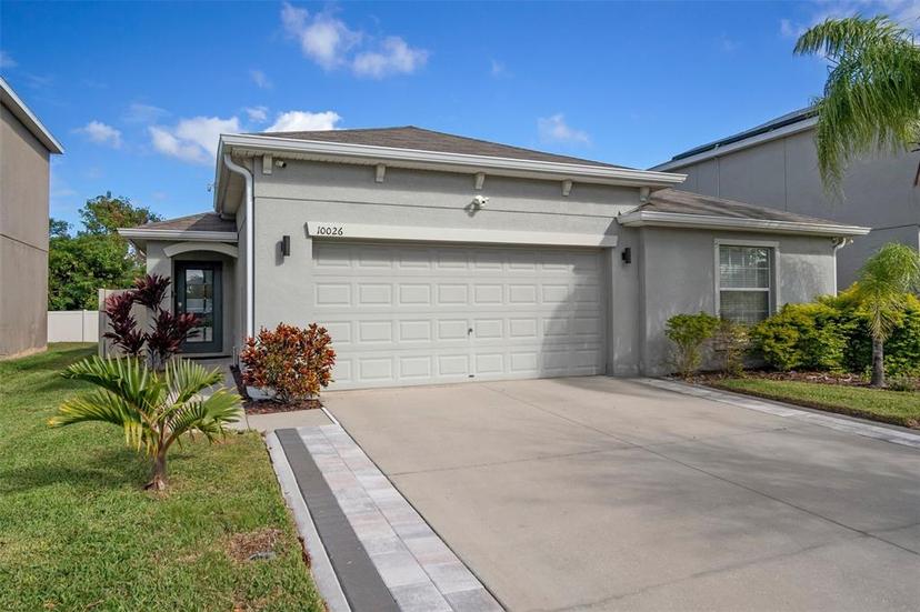 Picture of 10026 Crested Fringe Drive, Riverview FL 33578