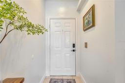 Picture of 254 Glasgow Court, Davenport, FL 33897