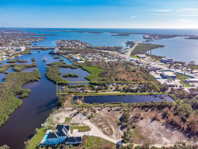 Picture of 300 E Bay Heights Road, Englewood FL 34223