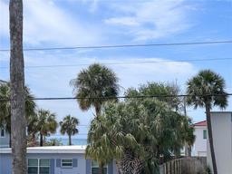 Picture of 2109 Gulf Boulevard Unit 1B, Indian Rocks Beach, FL 33785