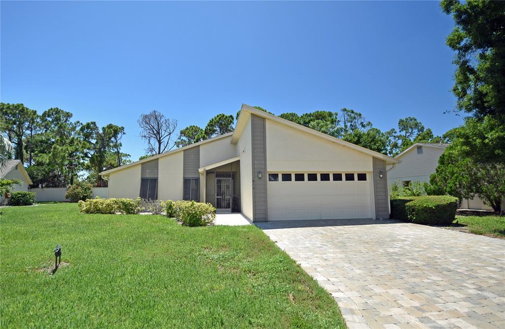 Picture of 412 Cypress Forest Drive, Englewood, FL 34223
