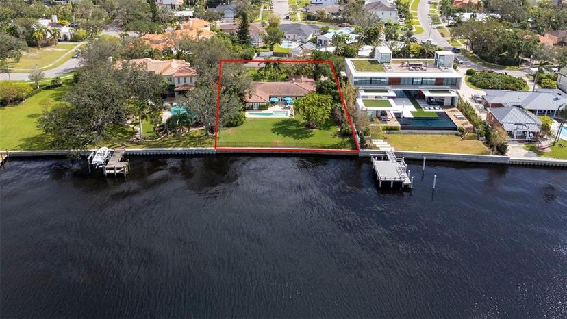 Picture of 306 Blanca Lane, Tampa FL 33606