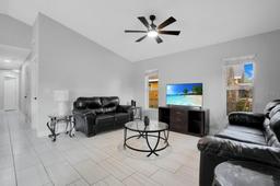 Picture of 1110 W Madison Street, Plant City, FL 33563