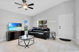 Picture of 1110 W Madison Street, Plant City, FL 33563