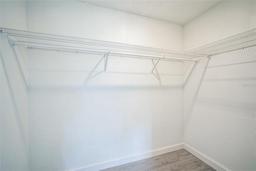 Picture of 1611 Cedar Drive, Plant City, FL 33563