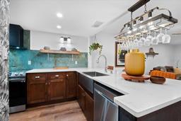 Picture of 3700 S Osprey Avenue Unit 214, Sarasota, FL 34239
