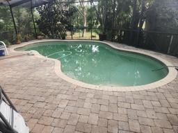 Picture of 228 87Th Avenue Ne, St Petersburg, FL 33702