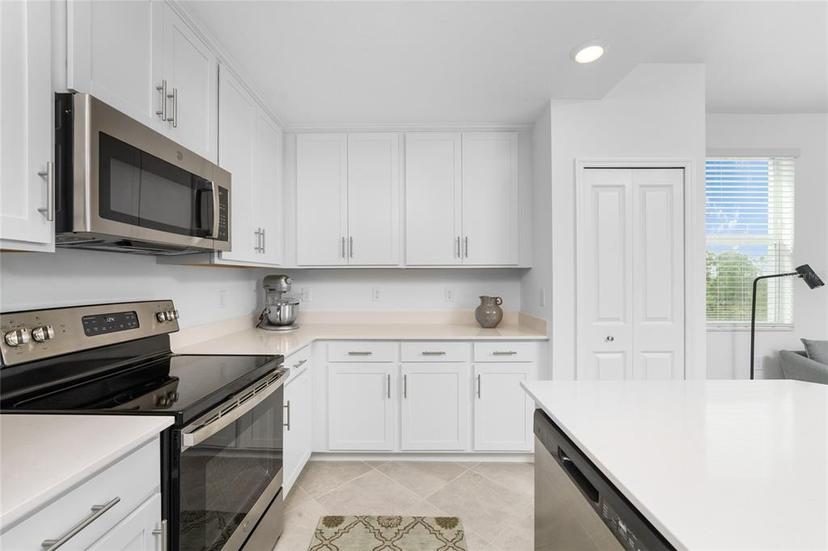 Picture of 14151 Heritage Landing Boulevard Unit 1021, Punta Gorda FL 33955
