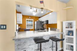 Picture of 1408 Millstream Lane Unit 206, Dunedin, FL 34698