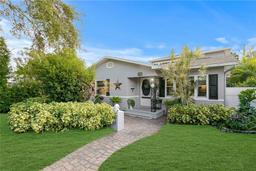 Picture of 860 25Th Avenue N, St Petersburg, FL 33704