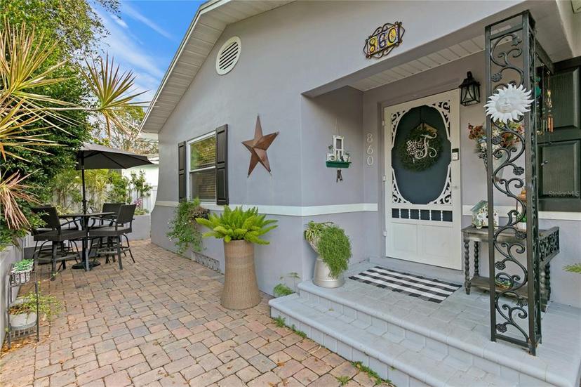 Picture of 860 25Th Avenue N, St Petersburg FL 33704
