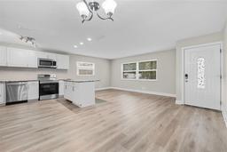 Picture of 304 W Fern Street, Tampa, FL 33604
