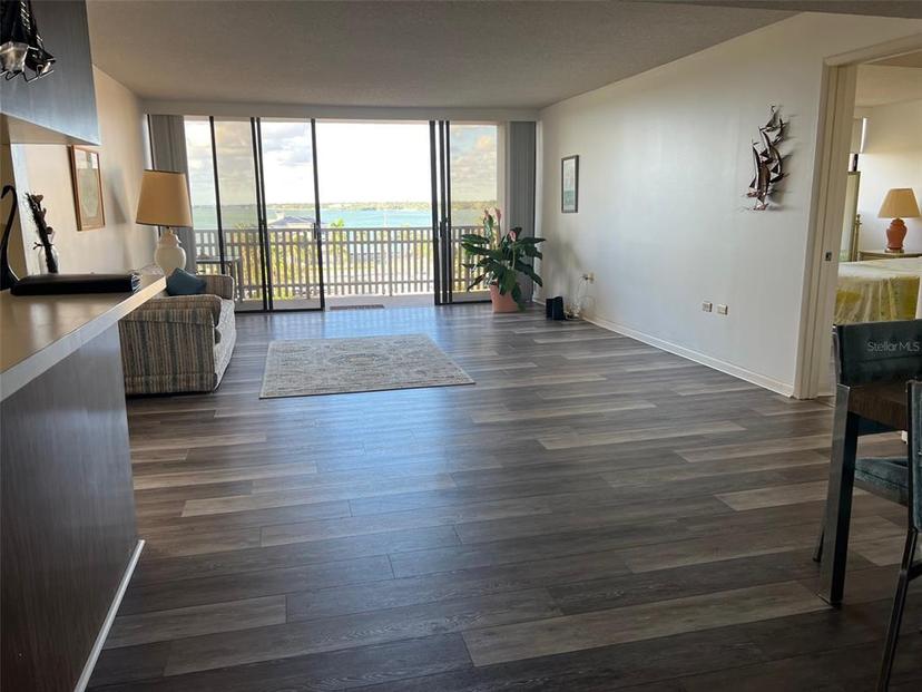 Picture of 450 Treasure Island Causeway Unit 601, Treasure Island FL 33706
