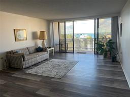 Picture of 450 Treasure Island Causeway Unit 601, Treasure Island, FL 33706