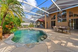 Picture of 1858 Longview Ln, Tarpon Springs, FL 34689