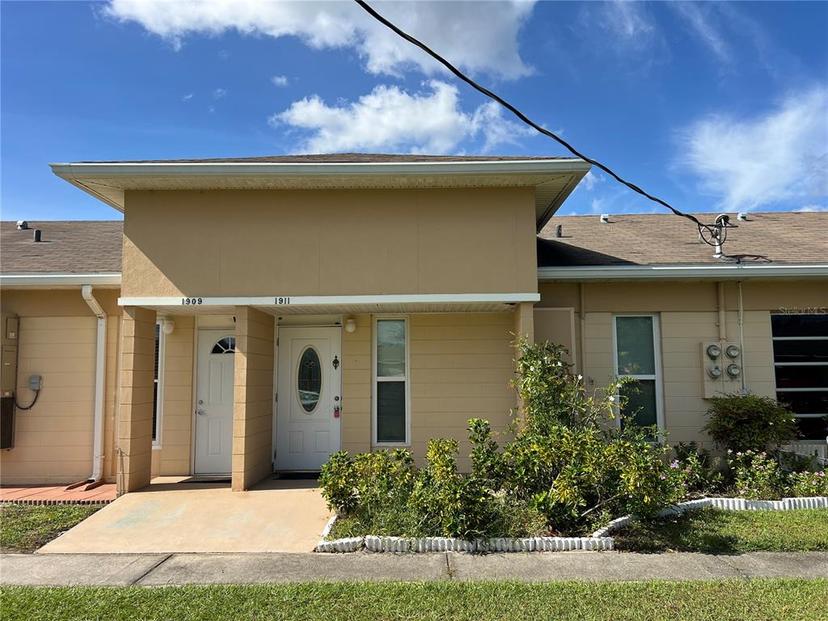 Picture of 1911 Club Circle, Lake Wales FL 33898
