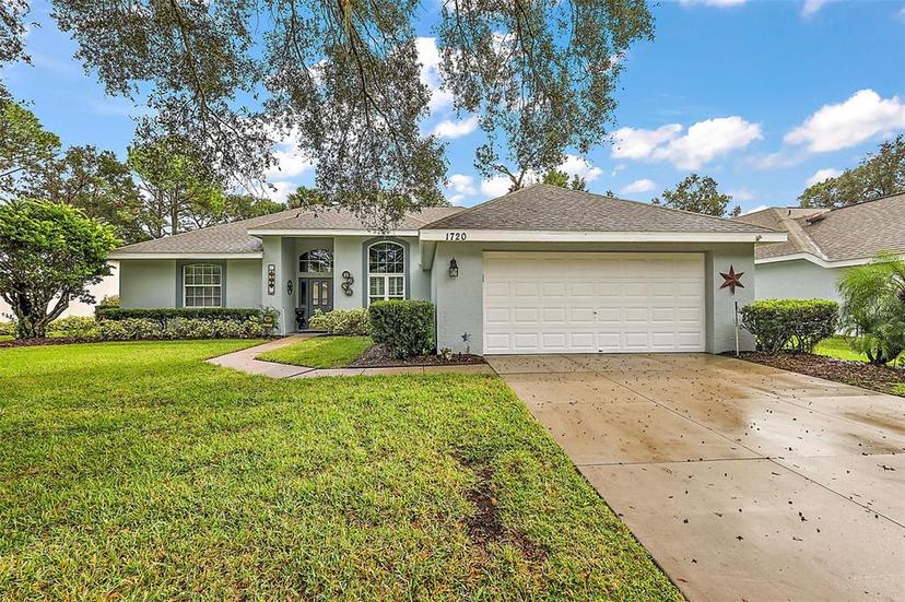 Picture of 1720 Park Forest Boulevard, Mount Dora FL 32757