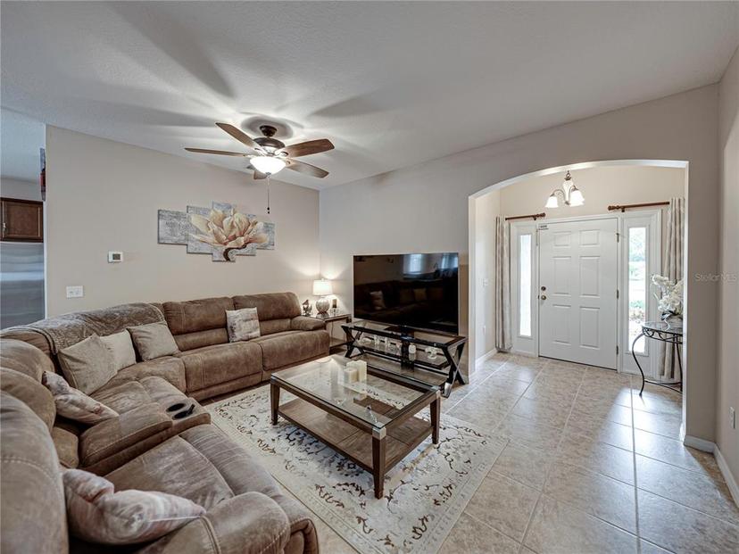 Picture of 8518 Tidal Breeze Drive, Riverview FL 33569