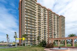 Picture of 4900 Brittany Drive S Unit 314, St Petersburg, FL 33715