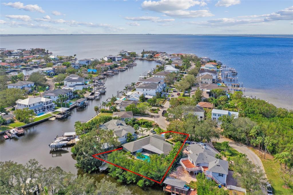 Picture of 5104 W San Jose Street, Tampa, FL 33629