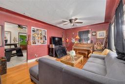 Picture of 1840 21St Avenue N, St Petersburg, FL 33713