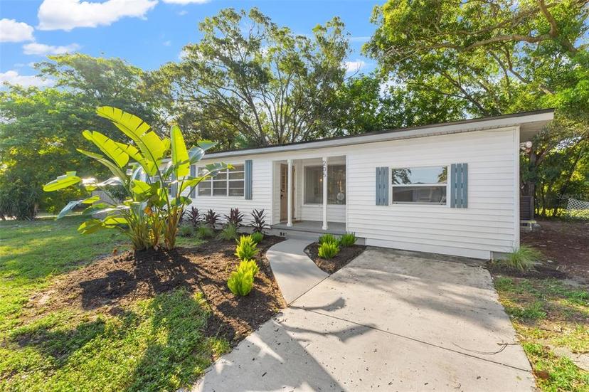 Picture of 205 7Th Avenue Sw, Largo FL 33770