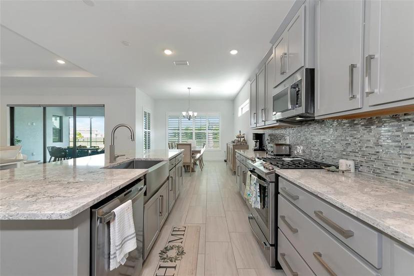 Picture of 4950 Kiva Circle, Bradenton FL 34211