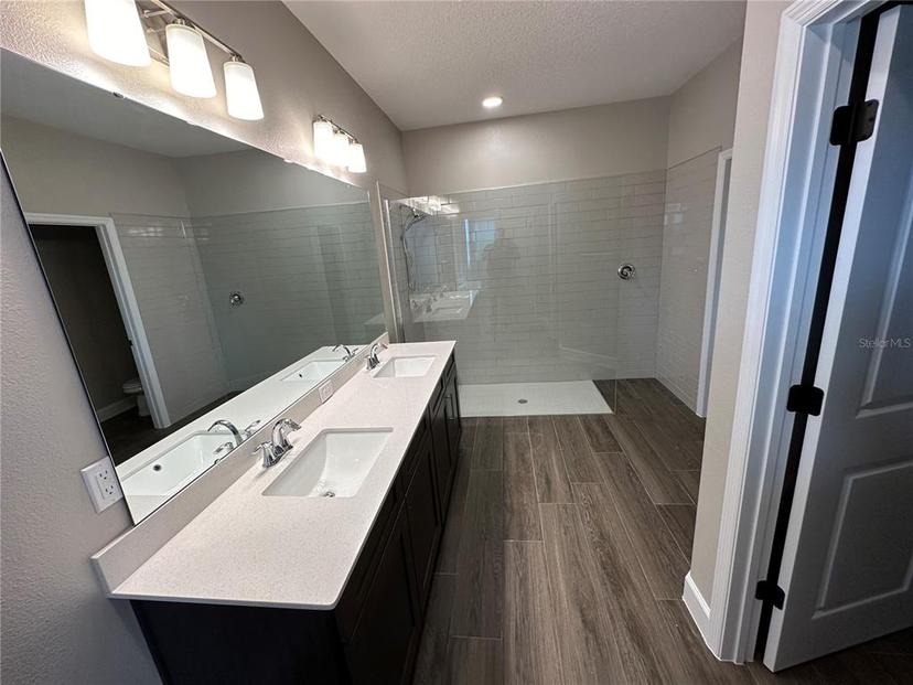 Picture of 822 Pointe Emerson Boulevard, Apopka FL 32703