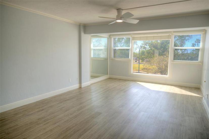 Picture of 33 S Gulfstream Avenue Unit 307, Sarasota FL 34236