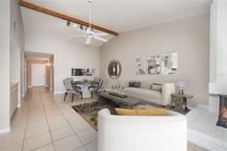 Picture of 11 Escondido Circle Unit 109, Altamonte Springs, FL 32701