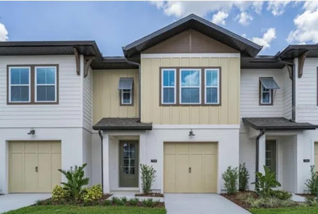 Picture of 709 Benoi Drive, Davenport, FL 33896