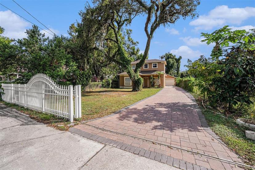 Picture of 8507 N Elmer Street, Tampa FL 33604