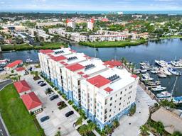 Picture of 505 N Tamiami Trail Unit 202, Venice, FL 34285