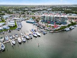 Picture of 505 N Tamiami Trail Unit 202, Venice, FL 34285