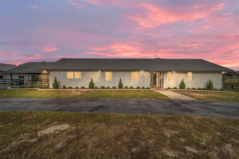 Picture of 10965 SW 121St Avenue Road, Dunnellon FL 34432