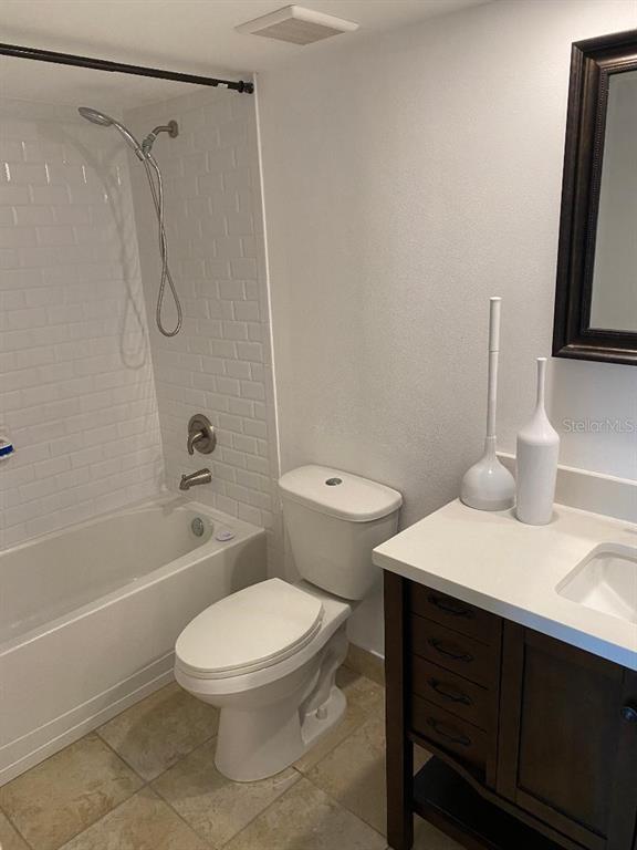 Picture of 7461 W Country Club North Drive Unit 407, Sarasota FL 34243