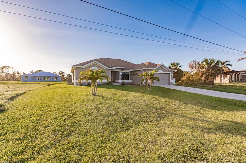 Picture of 263 W Pine Valley Lane, Rotonda West FL 33947