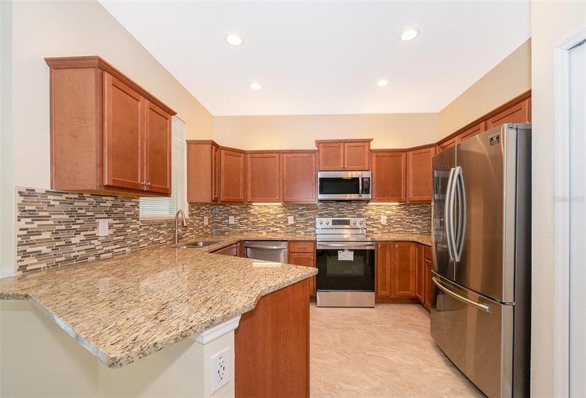 Picture of 6921 Central Avenue, Mulberry FL 33860