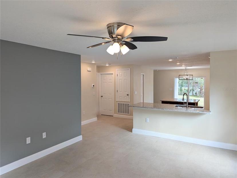 Picture of 6921 Central Avenue, Mulberry FL 33860