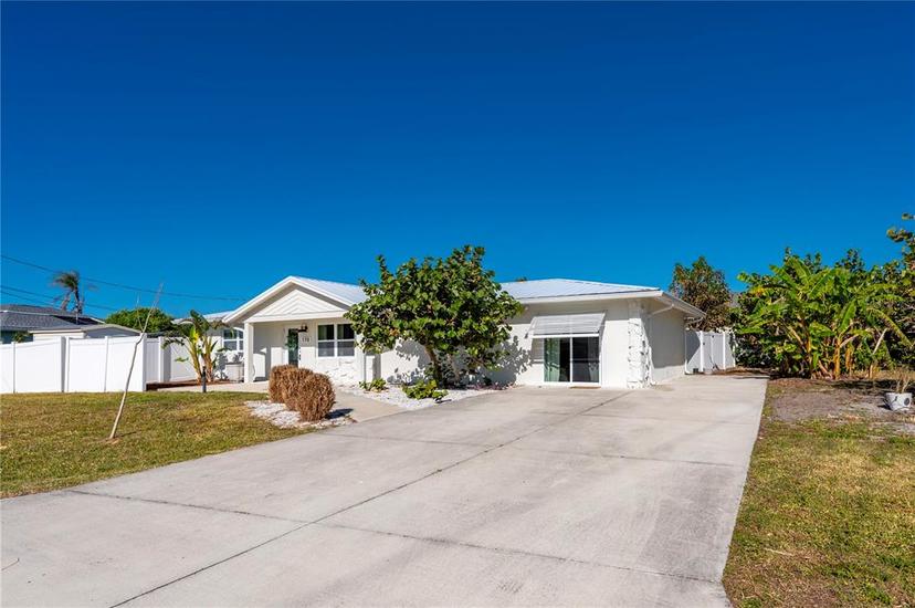 Picture of 170 Chelsea Court Nw, Port Charlotte FL 33952