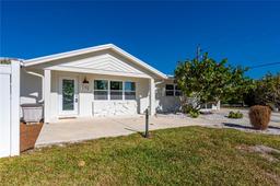 Picture of 170 Chelsea Court Nw, Port Charlotte, FL 33952