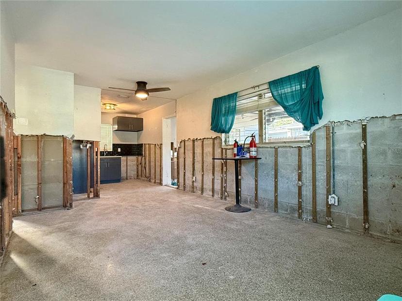 Picture of 5018 Chancellor Street Ne, St Petersburg FL 33703