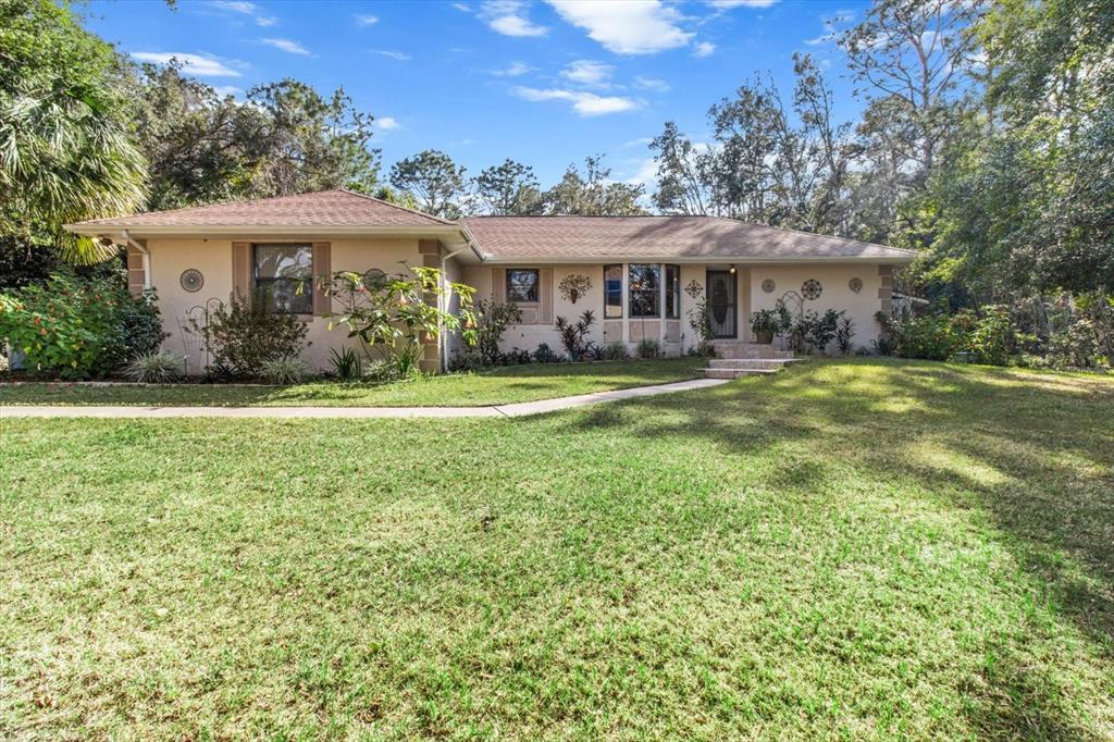 Picture of 600 W Liberty Street, Hernando, FL 34442