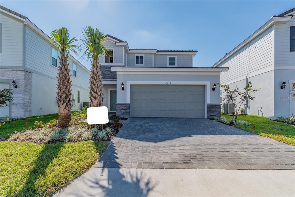 Picture of 7319 Oakmoss Loop, Davenport, FL 33837